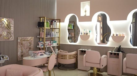 Al Maha Beauty Salon for Women - صالونات تجميل في شمال الباطنة