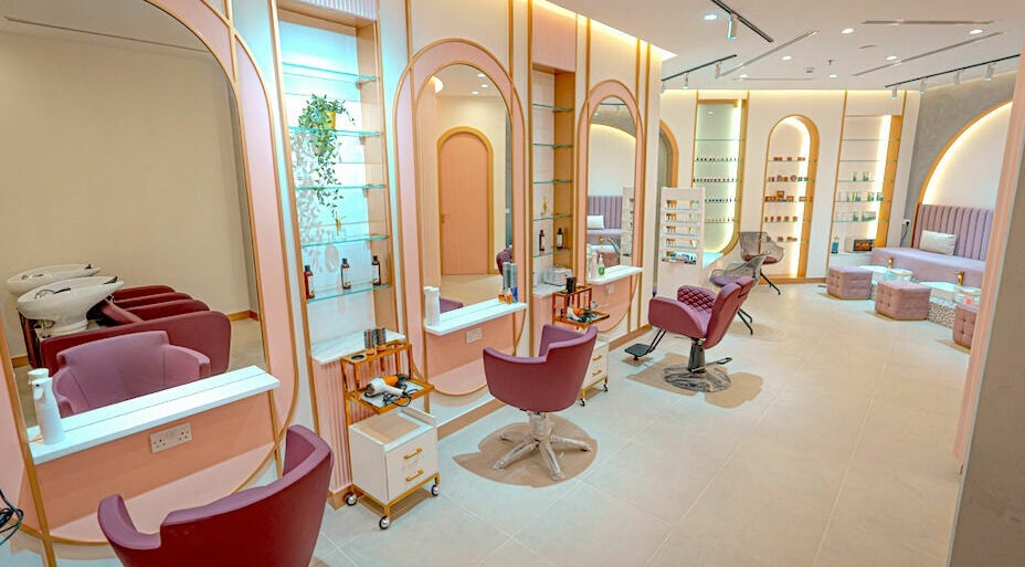 AL NAS BEAUTY SALOON L.L.C - صالونات نسائية في عجمان