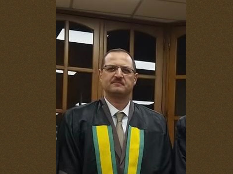 الاستاذ الدكتور حسن محمد ابراهيم - استاذ دكتور الامراض الجلديه و التناسليه والعقم - زراعة الشعر في قنا