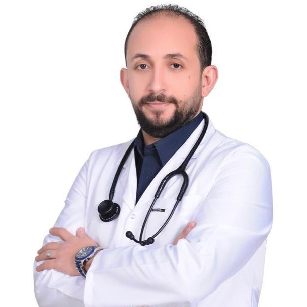 الدكتور عمرو ثابت استشاري الباطنة والكبد ومناظير والجهاز الهضمي - عيادات في الشرقية