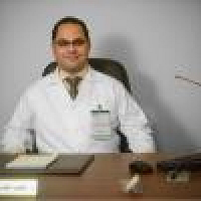 الكرمة للعلاج الطبيعي والتغذية العلاجية - دكتور ماريو مجدي - زراعة الشعر في الإسكندرية