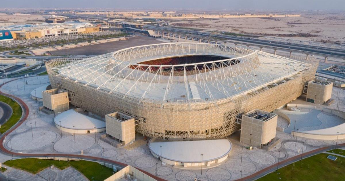 الملاعب الخارجية ( القديمة ) - نادي الريان - صالات رياضية في الدوحة