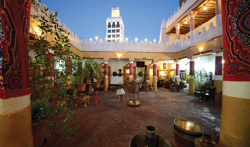 المطعم التراثي - مطاعم في حائل