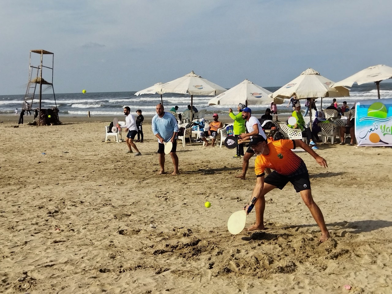 الساحة الرياضية الشاطئية - صالات رياضية في بورسعيد