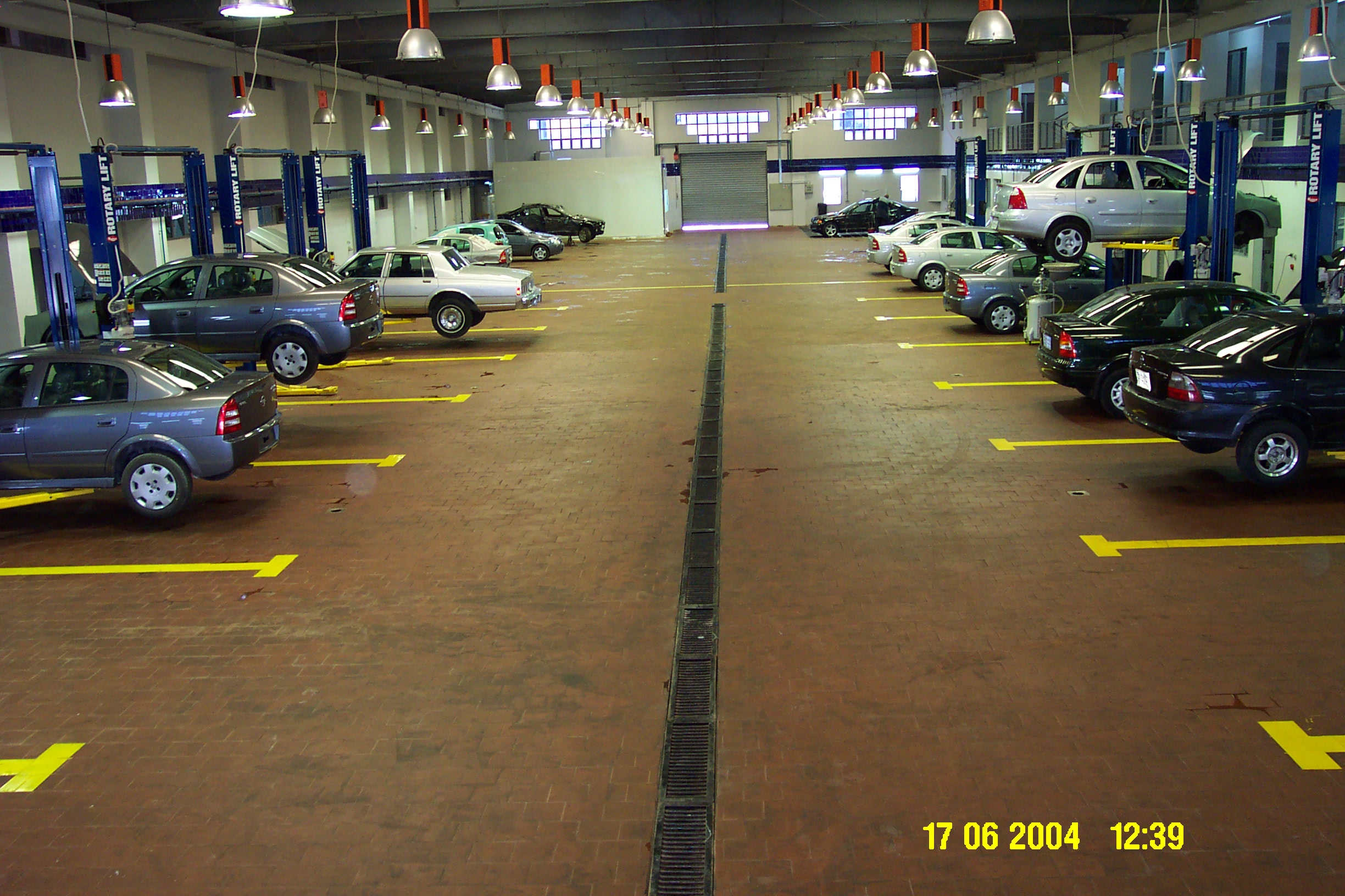 علي ياسين لصيانه كهرباء السيارات - خدمات سيارات في دمياط