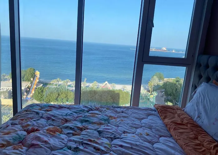 امواج الخليج الزرقاء - فنادق في مدينة الأحمدي