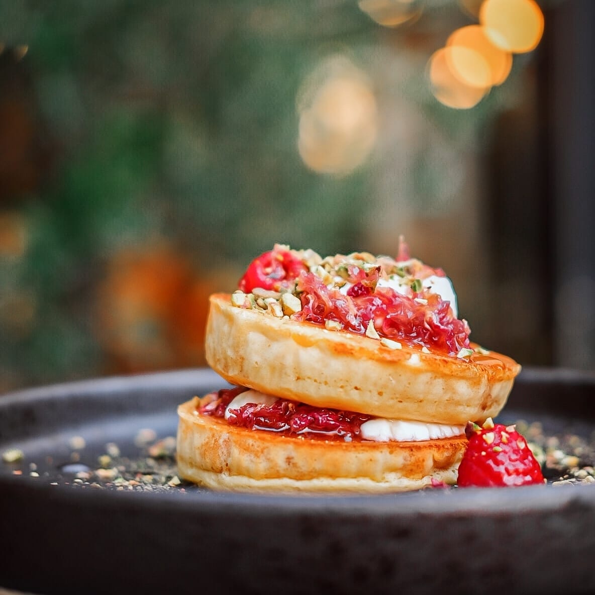 Around The Block - Al Khawaneej Walk - مطاعم في الشارقة