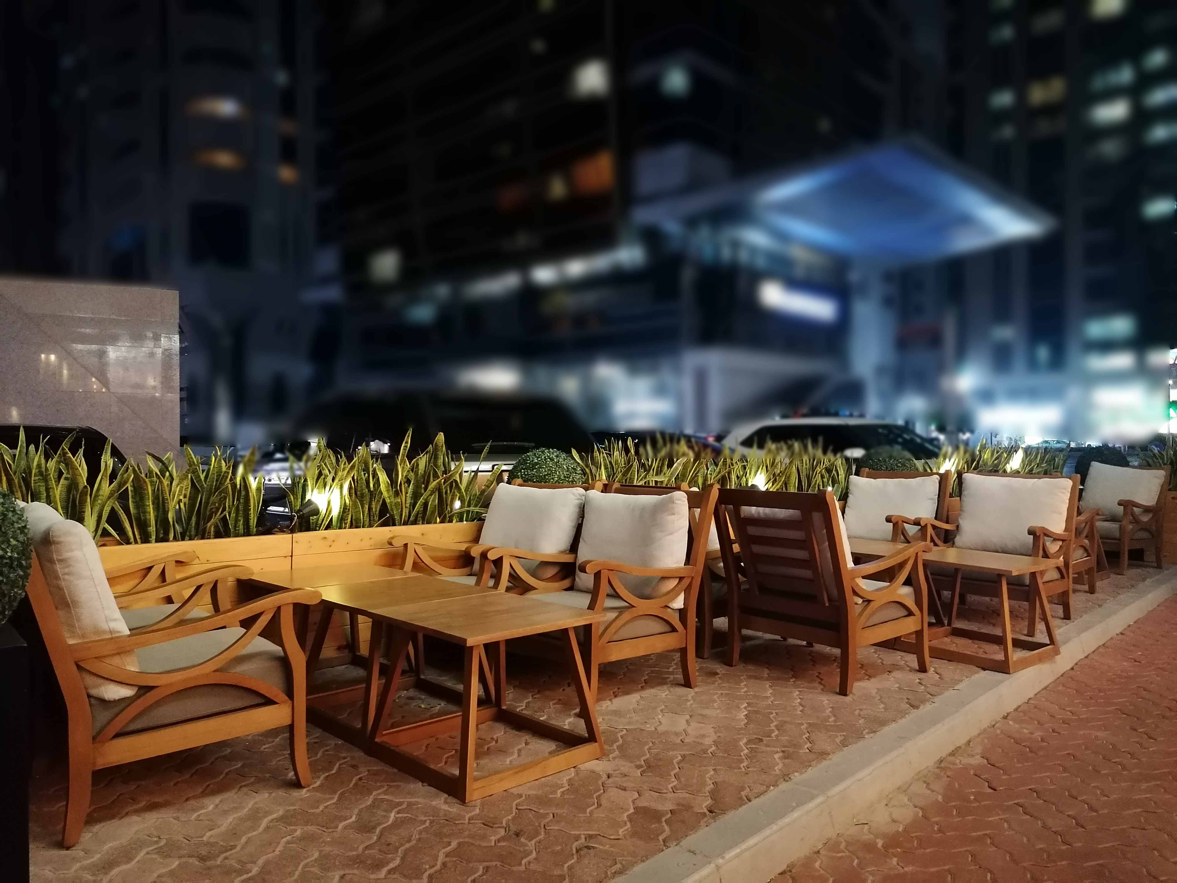 أوتانتيك كافيه - الخالدية - مطاعم في أبوظبي