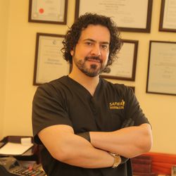 عيادات الدكتور صفوان العدوان للجلدية والتجميل والليزر - عيادات جلدية في عمّان