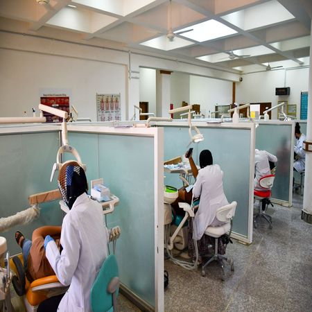 عيادات بابل للاسنان - عيادات أسنان في بغداد