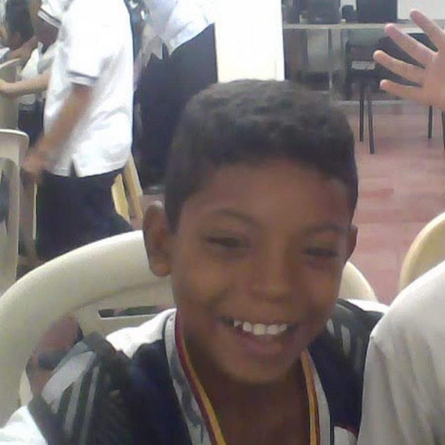 Ayola Beauty center - مراكز تجميل في مأدبا