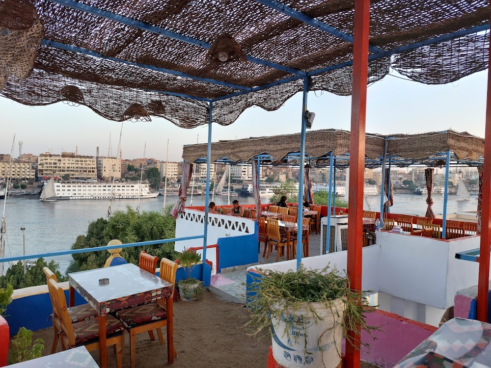 Bob Marley moonlight terrace Restaurant &cafe - مطاعم في أسوان