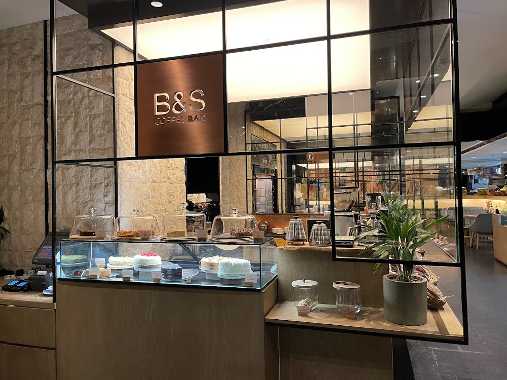 بيكر أند سبايس - مطاعم في الفروانية