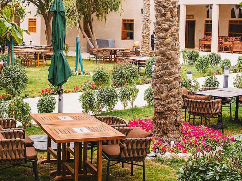 بيت شرق - مطاعم في الدوحة