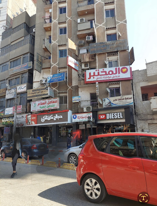 د. عادل محمد غانم. أستشارى طب الاطفال. قنا - عيادات في قنا