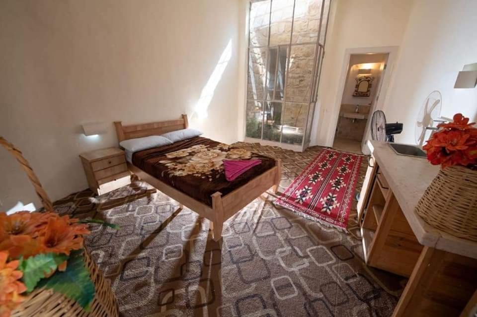 Dana Star lodge - فنادق في الطفيلة