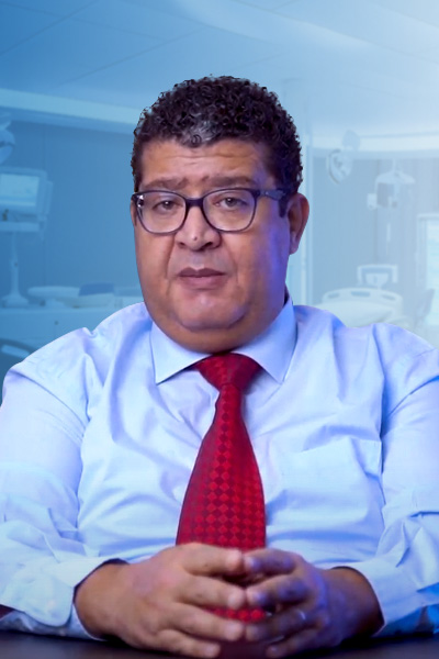 دكتور اسامة البيلي - استشاري أمراض وجراحات الجهاز الهضمي والمستقيم - عيادات في الشيخ زايد