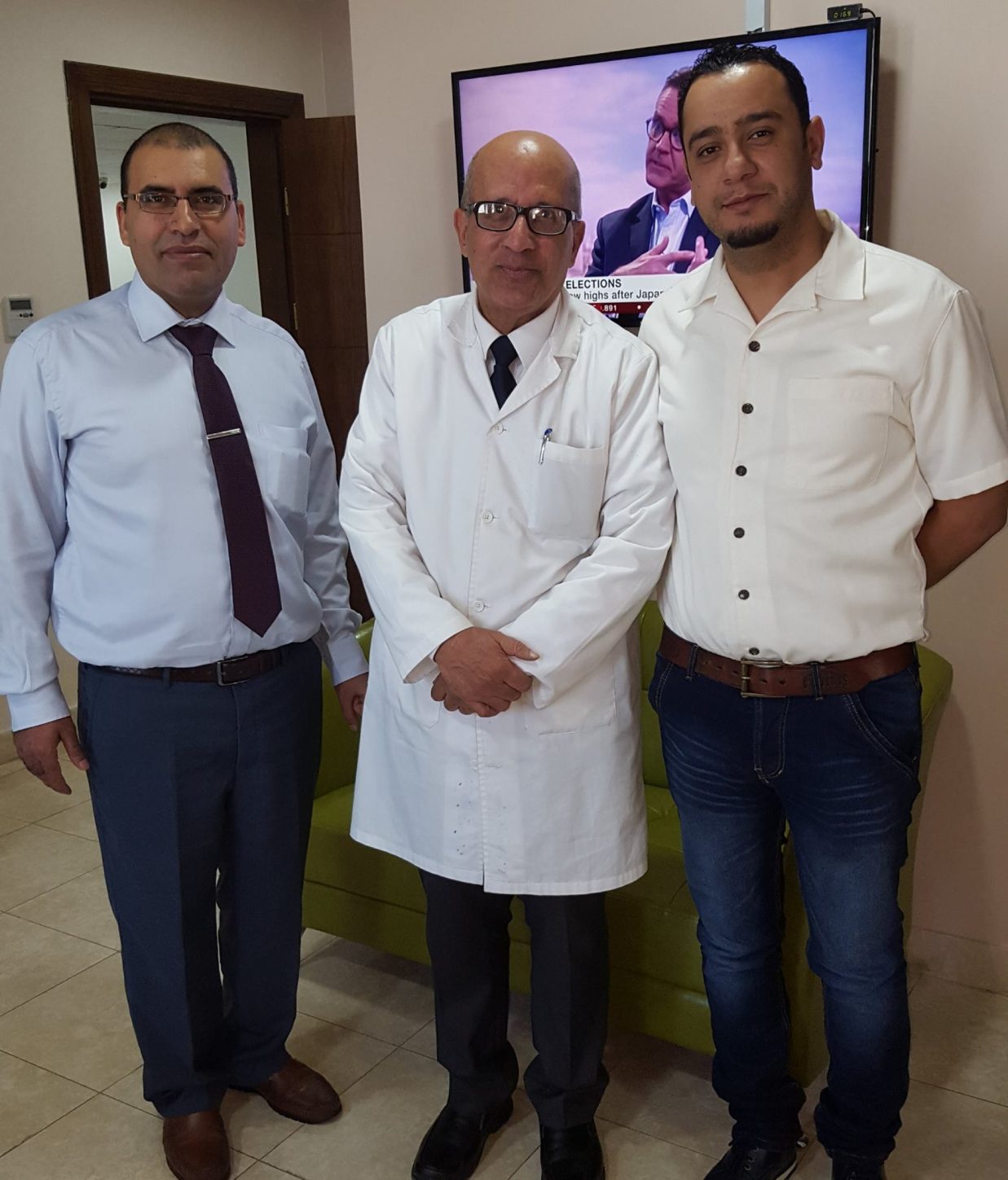 دكتور إياد عدنان القسوس اختصاصي طب وجراحه العيون - عيادات جلدية في الكرك