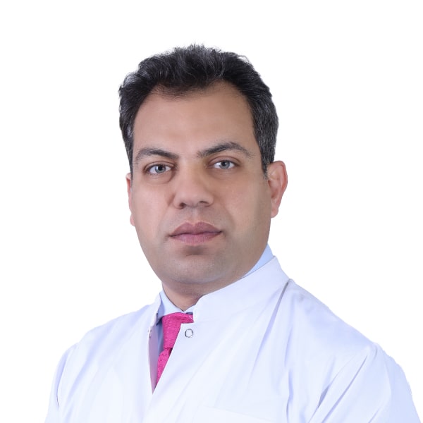 DR. OMAR AL-HASHASH - زراعة الشعر في العاصمة