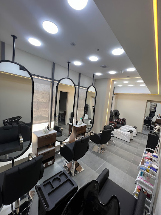 Eccentric beauty salons - صالونات تجميل في القاهرة الجديدة