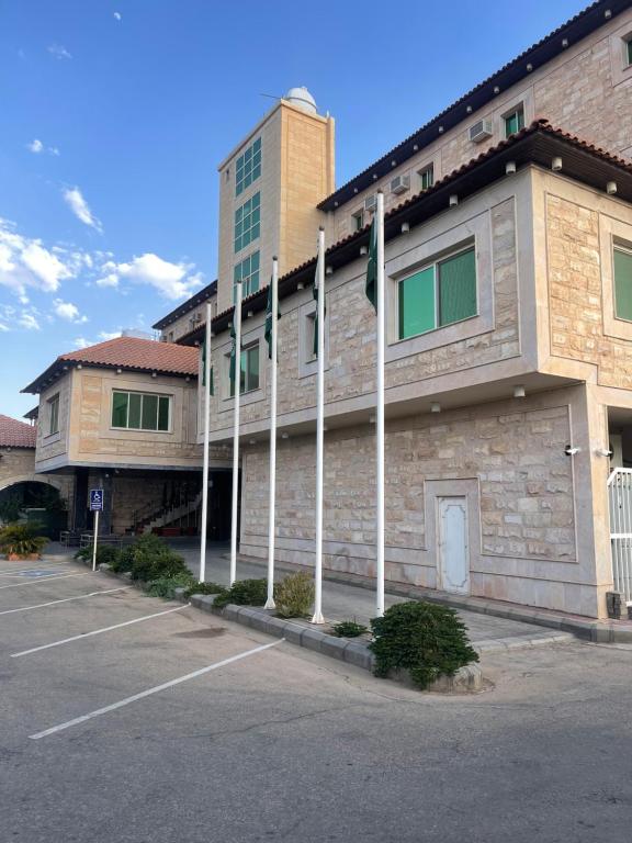 فندق الحنوة - فنادق في الجوف