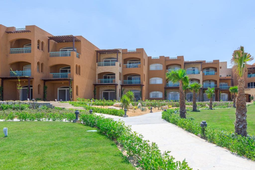 فندق بيوم ليك سايد - فنادق في الفيوم