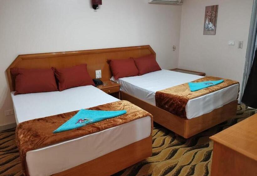 فندق جراند كليوباترا دمنهور - فنادق في البحيرة