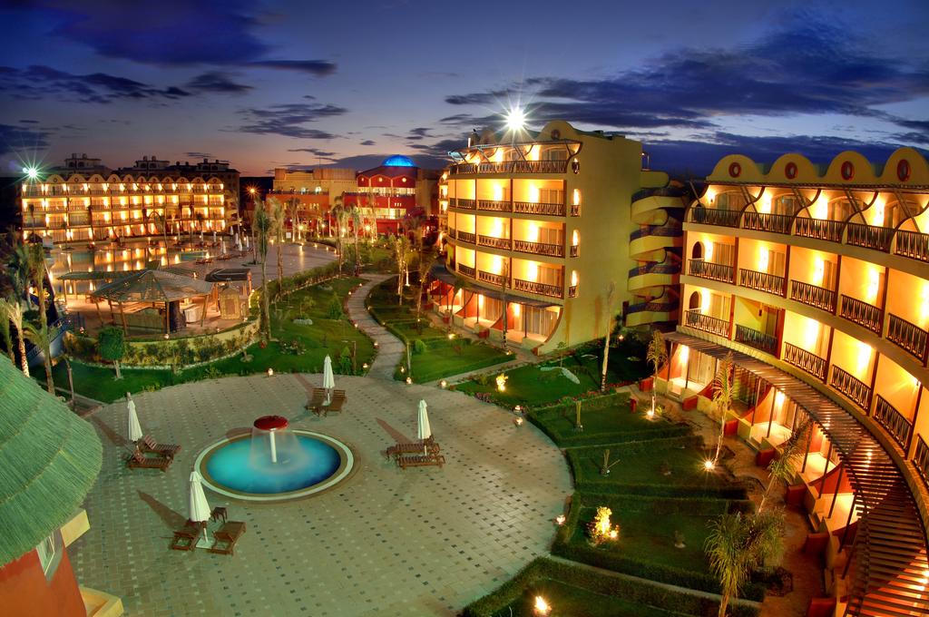 فندق كارولز بوريفاج - فنادق في مطروح