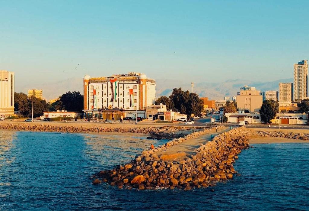 فندق كلاريدج ستار - فنادق في رأس الخيمة