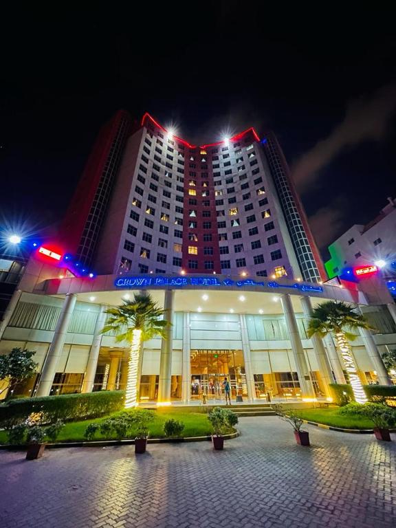 فندق كراون بالاس عجمان - فنادق في عجمان