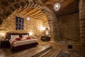 فندق ومنتجع القريه القديمه - فنادق في معان