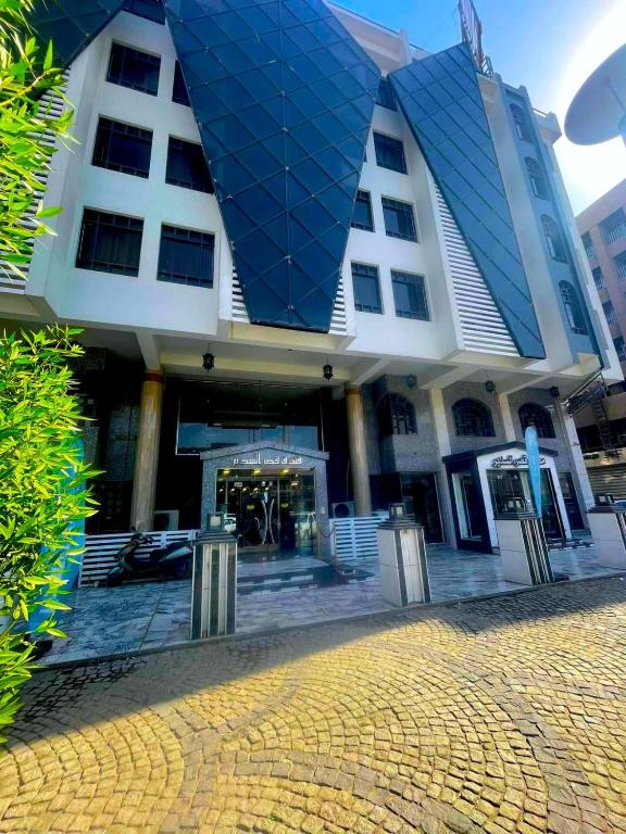 فندق ومطعم قصر السدير - فنادق في بغداد