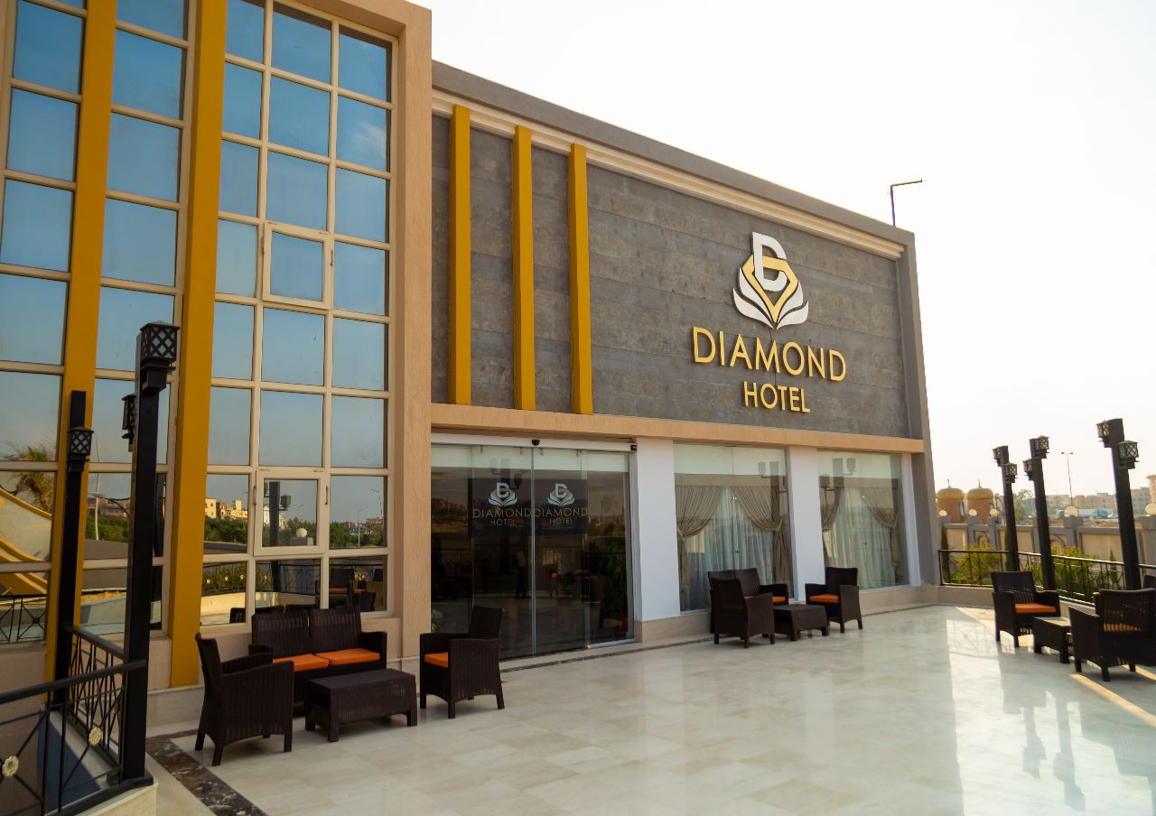 فندق وسينما دايموند - فنادق في الشرقية