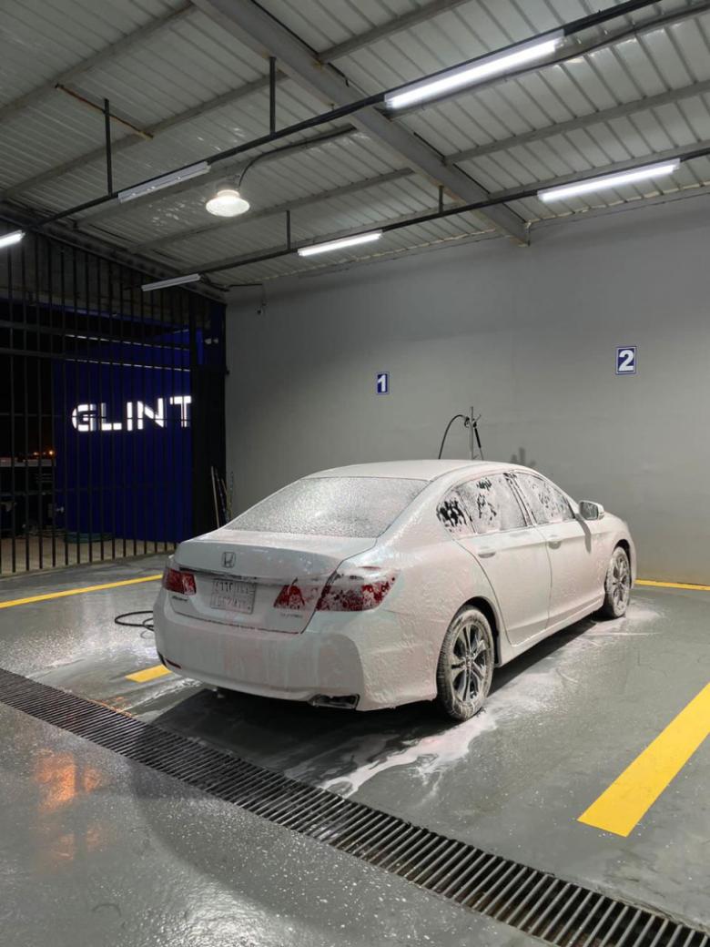 G L I N T Center ( Wash & Polish ) - خدمات سيارات في شقراء