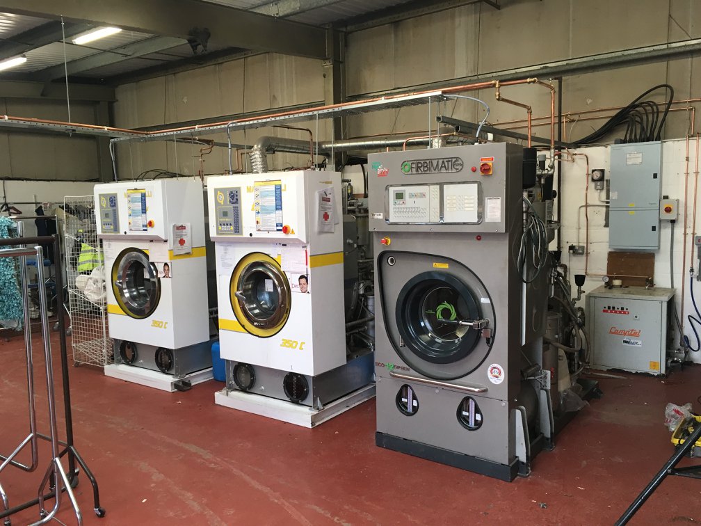 Golav Laundry and dry cleaning Services - شركات تنظيف في دهوك