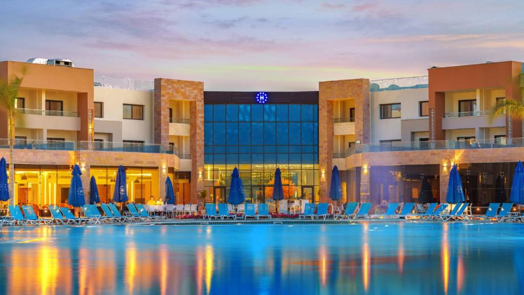 Helnan Port Fouad Hotel فندق هلنان بورفؤاد - فنادق في بورسعيد