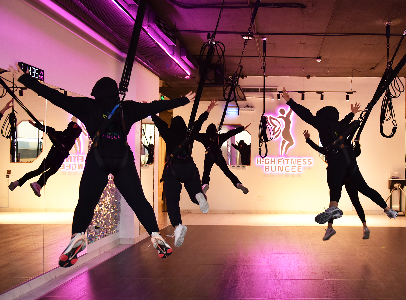 High Fitness gym & Bungee /نادي هاي فتنس بنجي - صالات رياضية في البحيرة