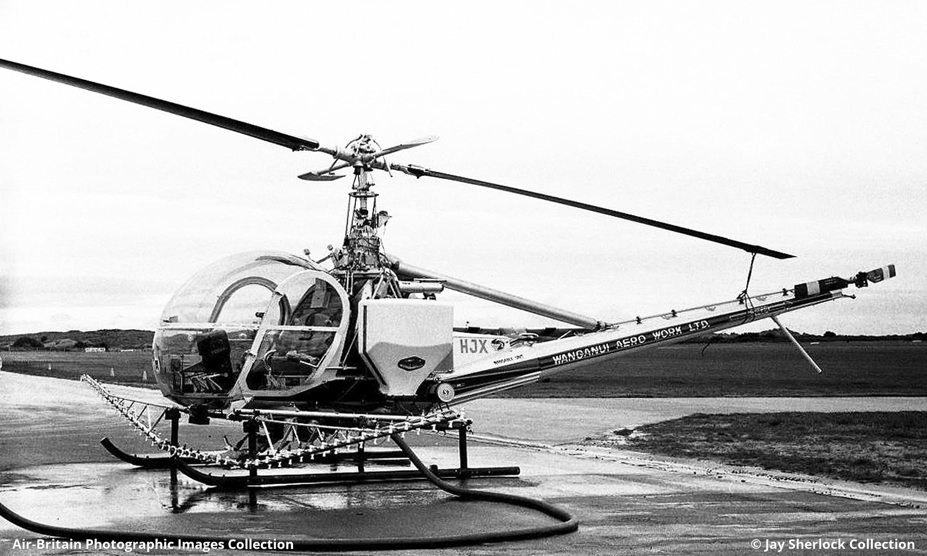 Hjx - صالات رياضية في عسير