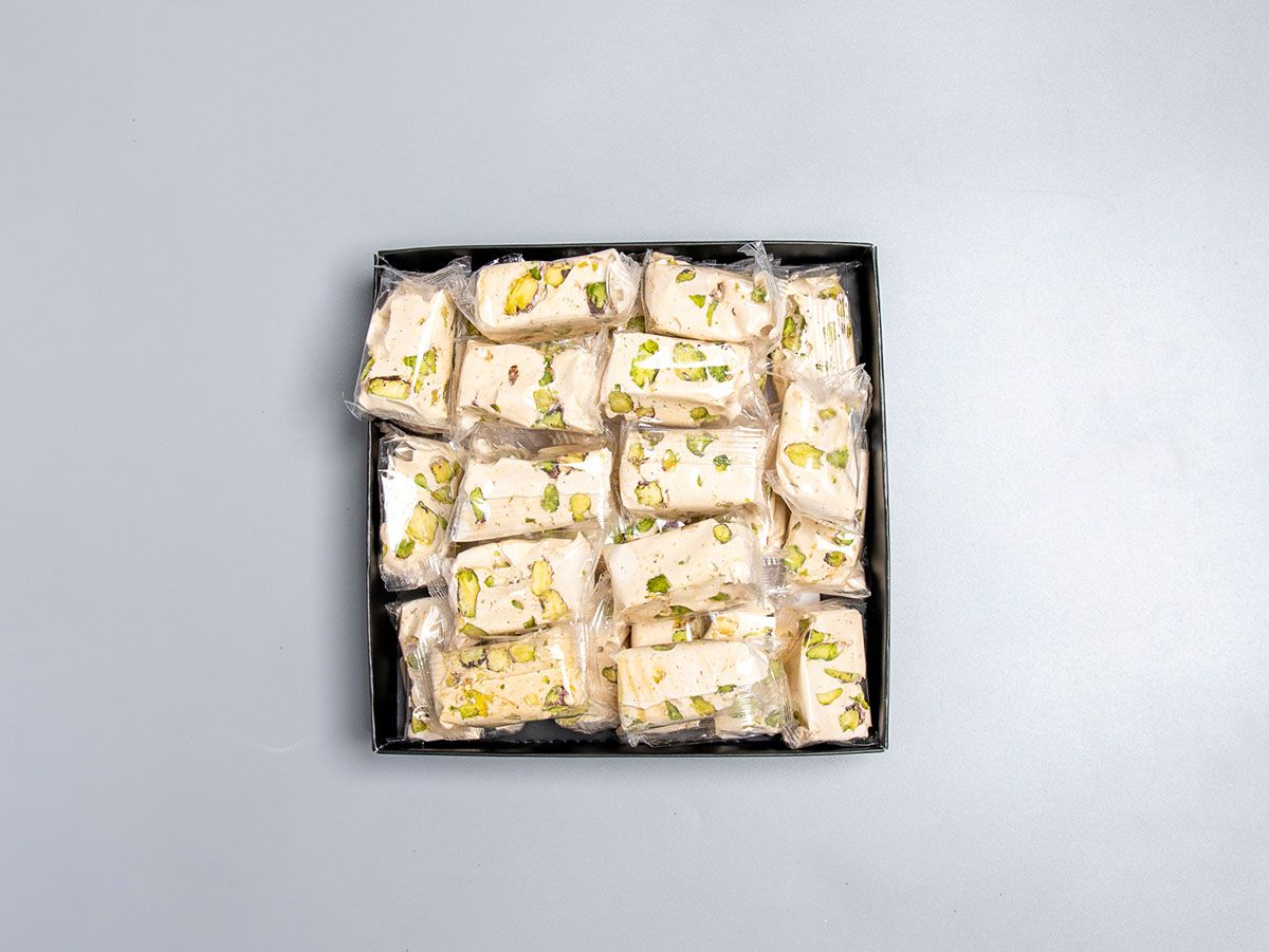 حلويات ابو رافل - محلات حلويات في بغداد