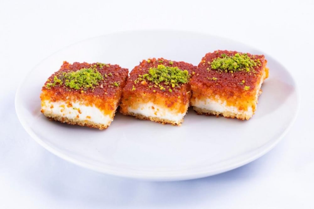 حلويات كنافه - محلات حلويات في سوهاج