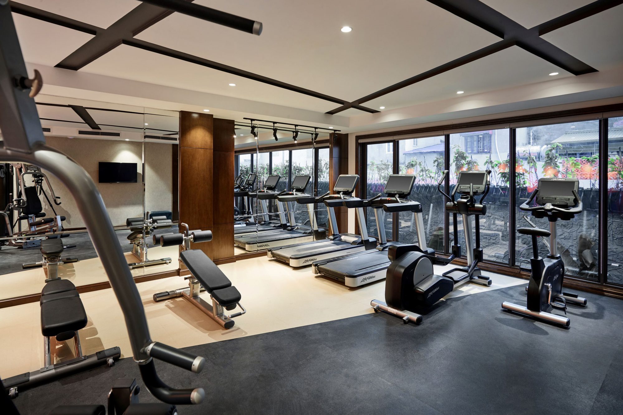 Hotel gym - صالات رياضية في مطروح