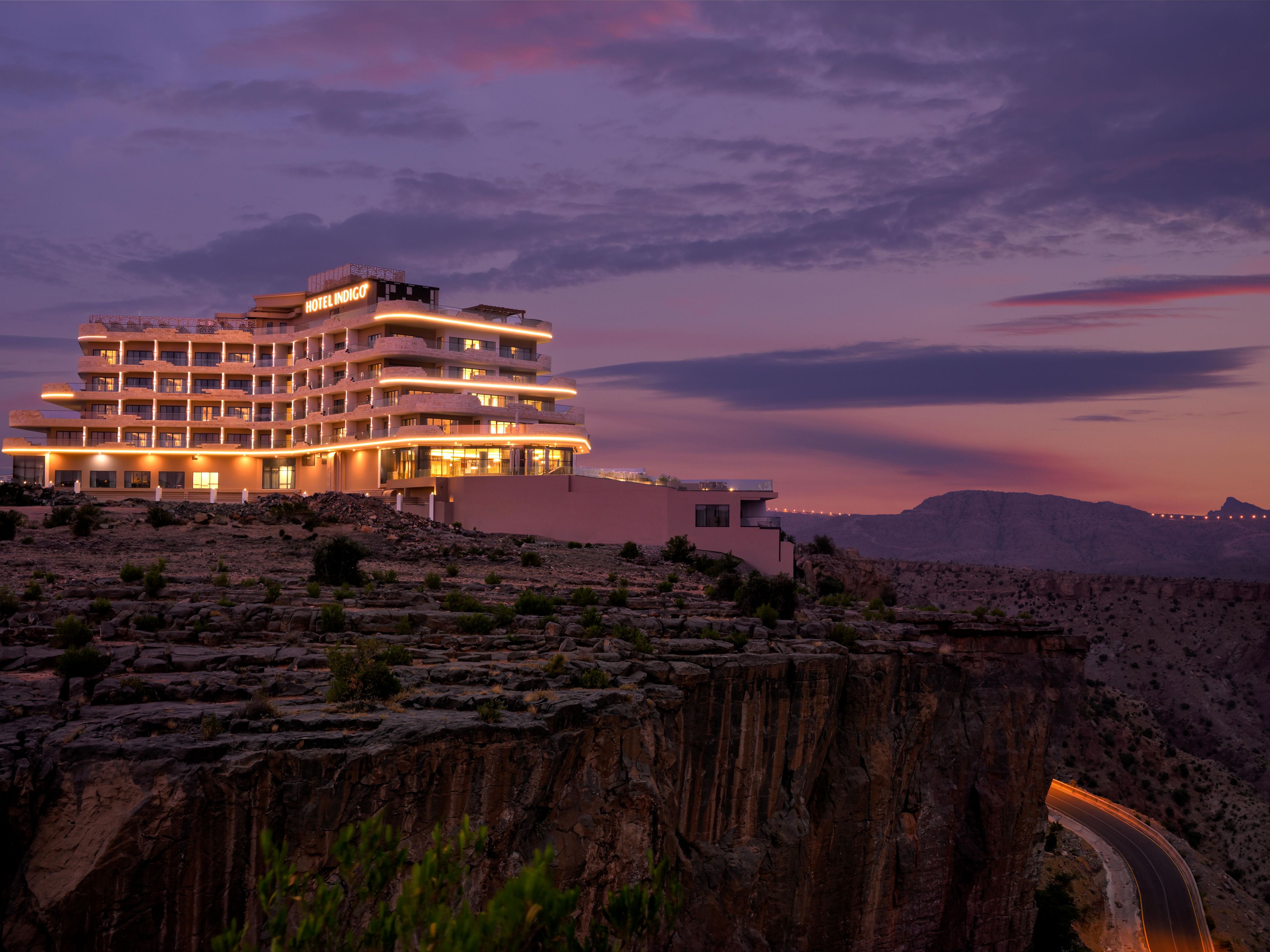 Hotel Indigo Jabal Akhdar Resort & Spa by IHG - فنادق في الوسطى