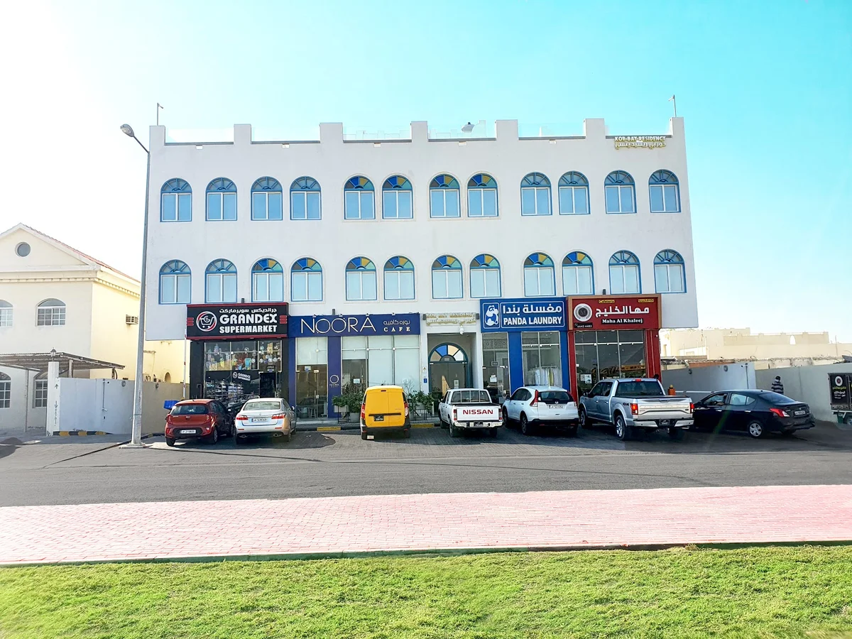 Hotel Invito - فنادق في الخور