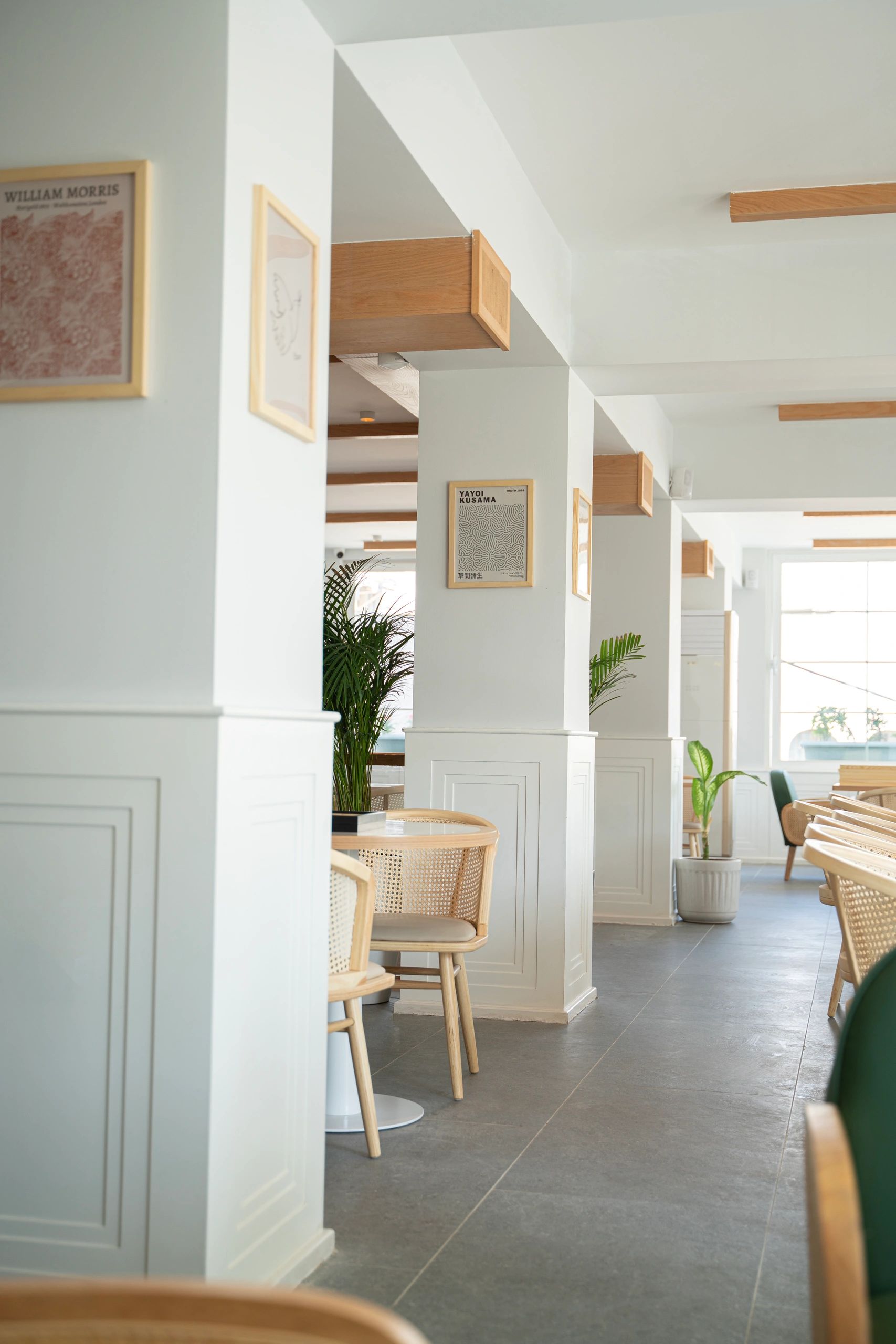 INOFF CAFE - كافيهات في بغداد