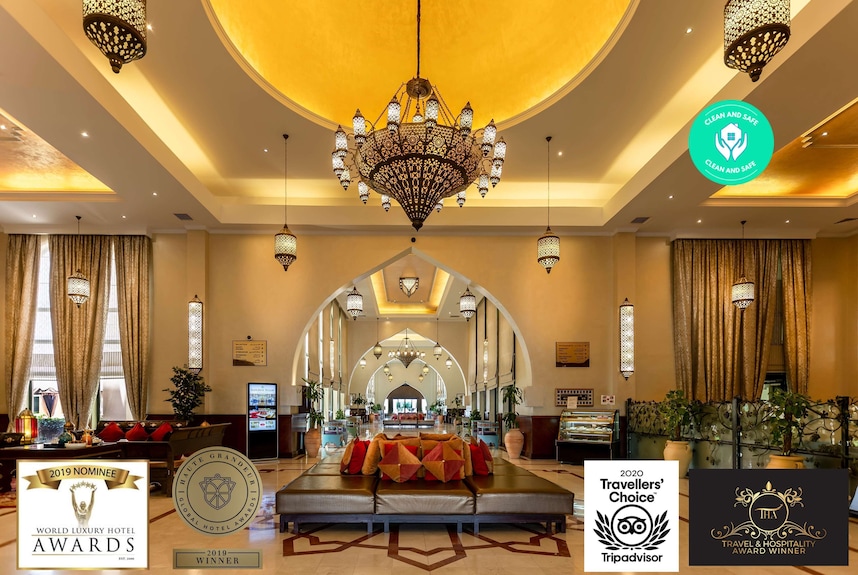 جولدن توليب نزوى - فنادق في الداخلية