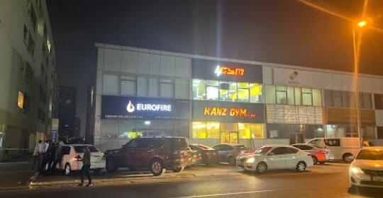 KANZ GYM - صالات رياضية في أم القيوين