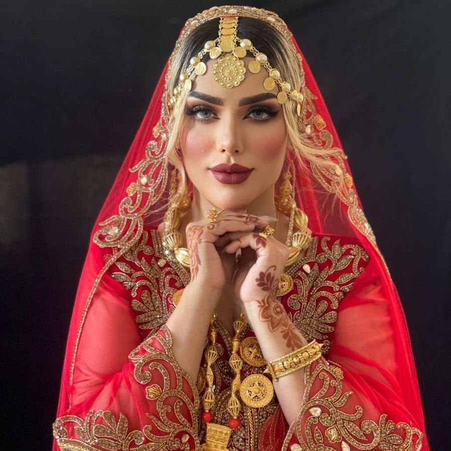 خبيرة ومدربة ميكب سلوى البوسعيدي - صالونات نسائية في شمال الشرقية