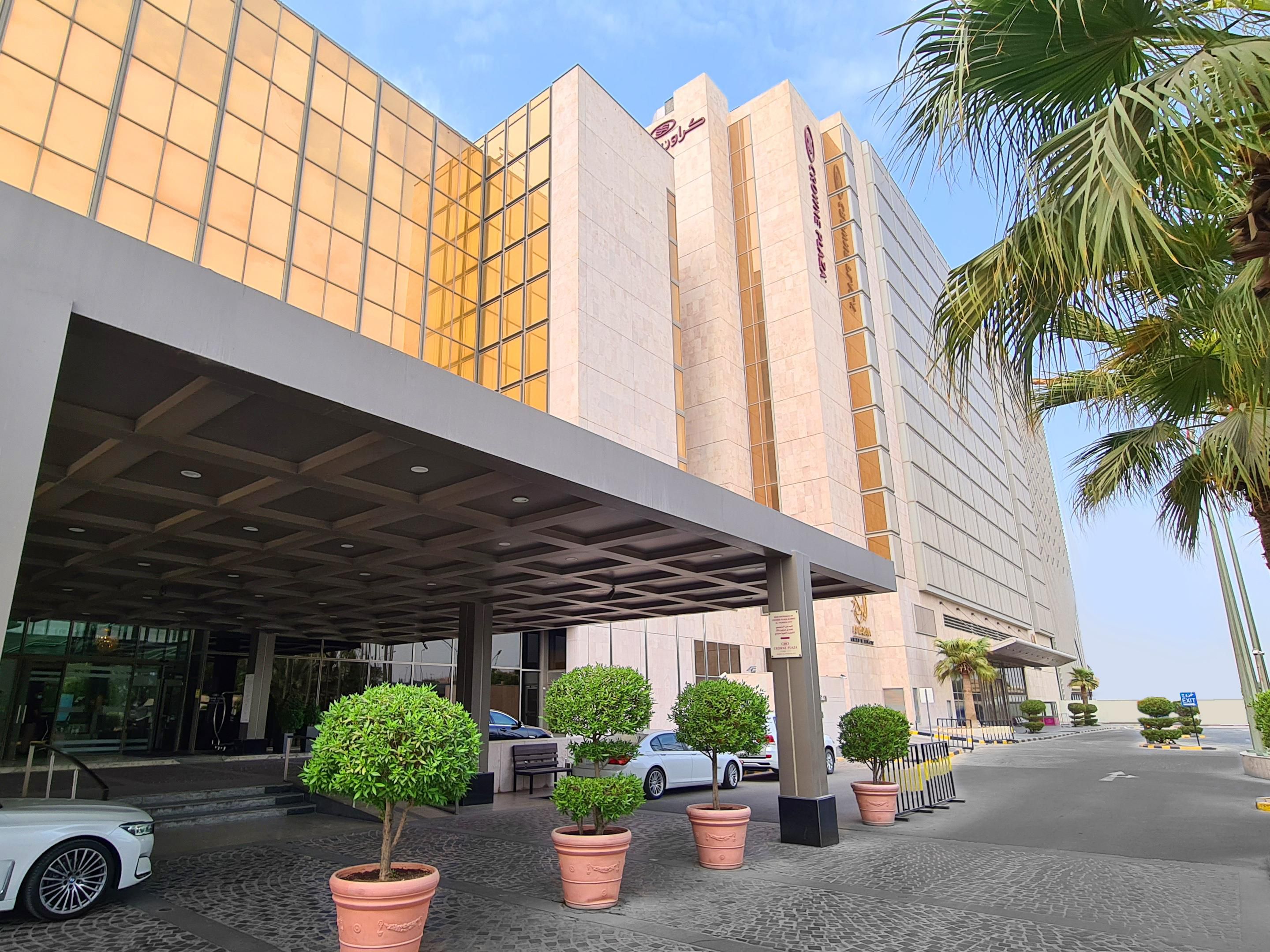 كراون بلازا الكويت - فنادق في الفروانية