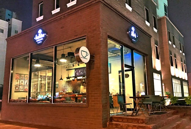 كوبز كافيه - كافيهات في حولي