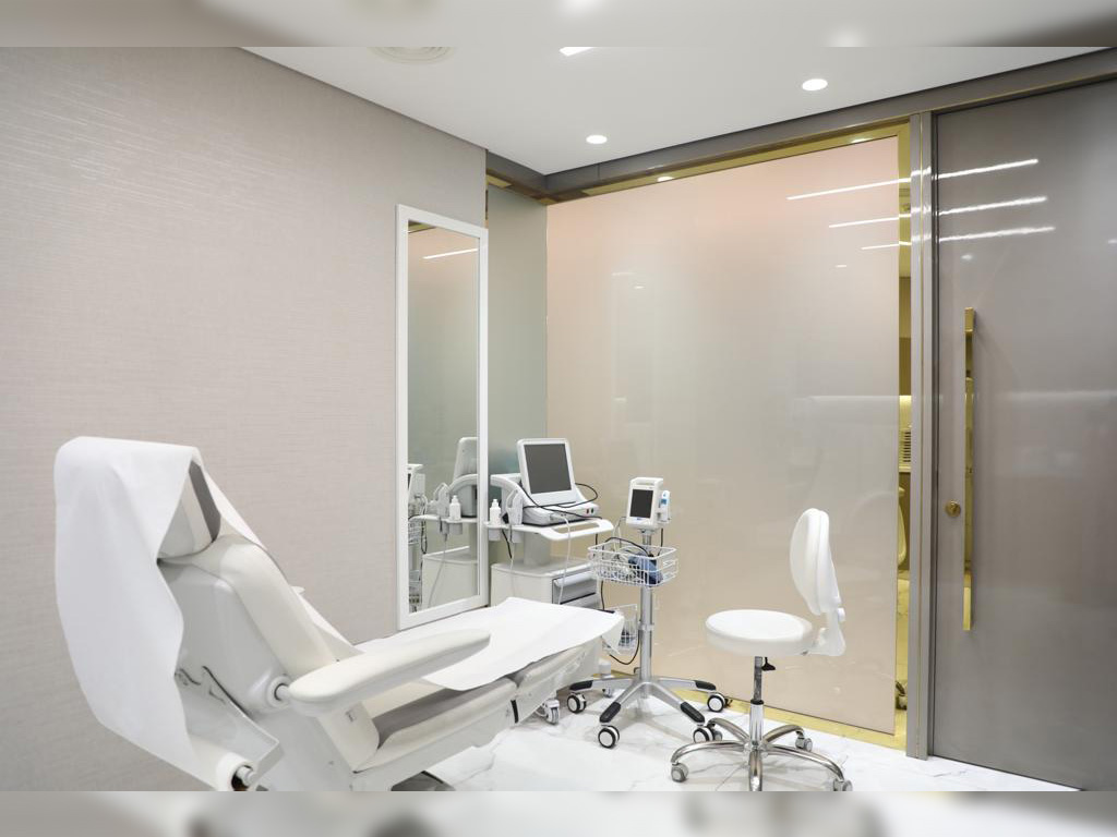 Los Angeles Aesthetic Medical Center - عيادات جلدية في دبي